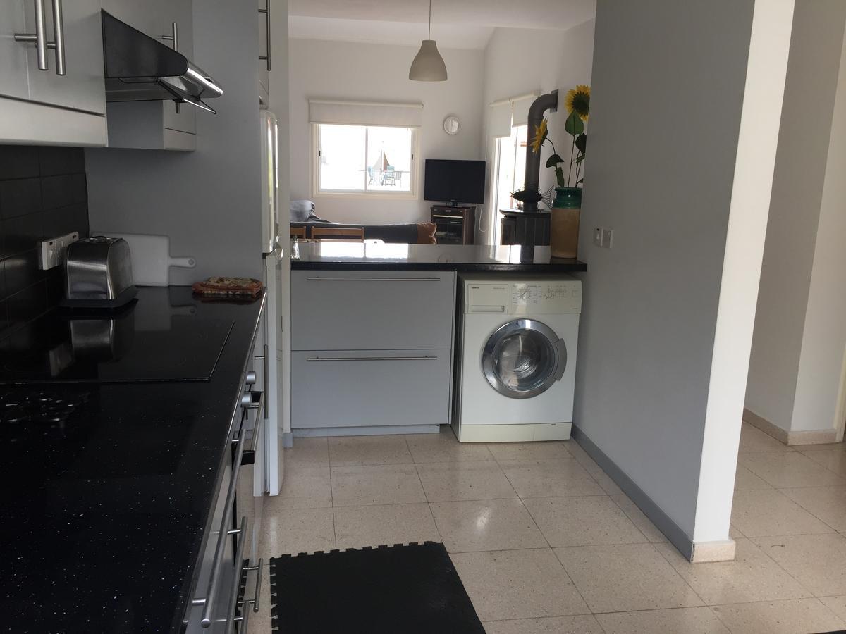 Limnaria Westpark Appartement Paphos Buitenkant foto
